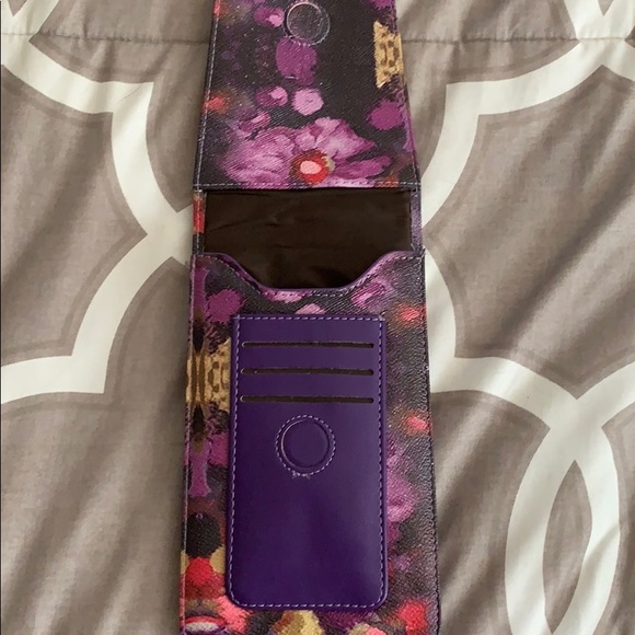 Crossbody - Picture 2 of 3